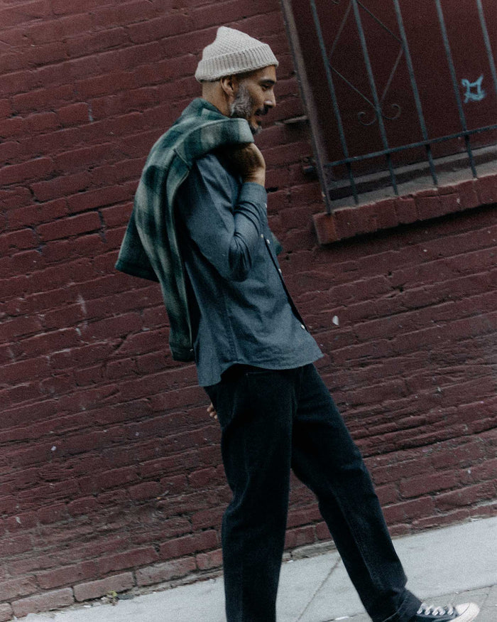 fit model showing off the collar on The Jack in Rinsed Indigo Chambray