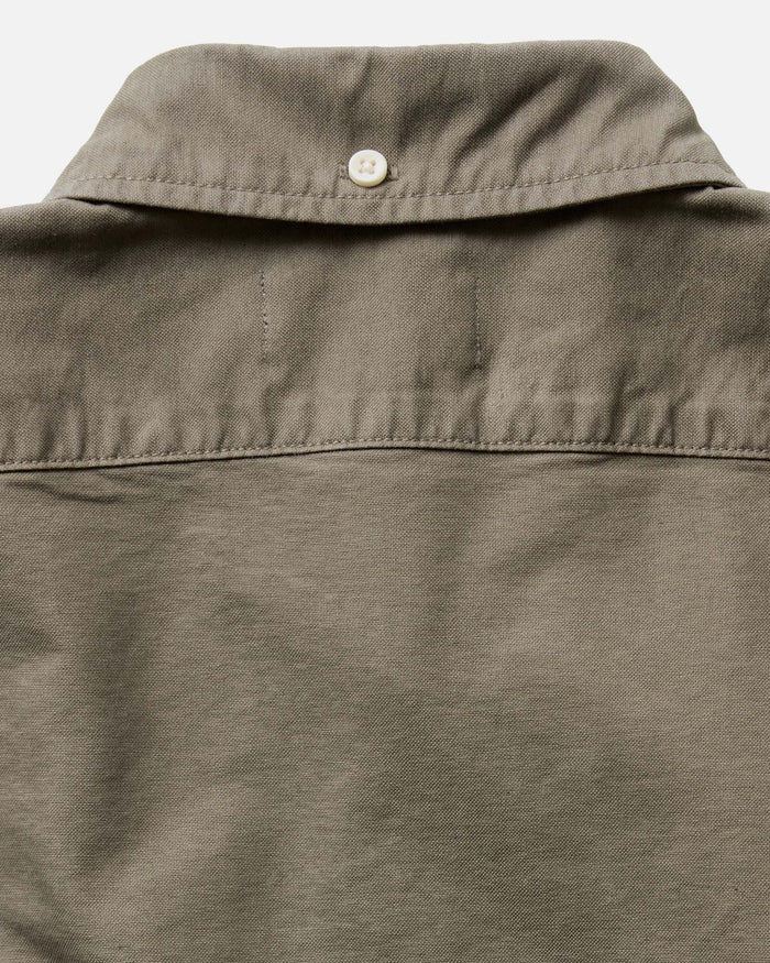 material shot of the buttons on The Jack in Smoked Olive Oxford