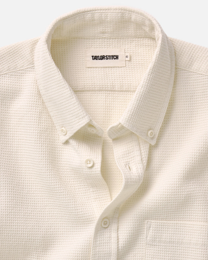 material shot of the collar on The Jack in Vintage White Waffle