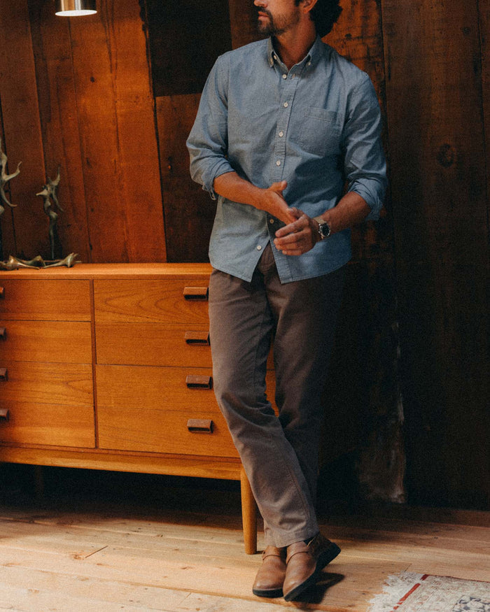 fit model posing in The Jack in Washed Indigo Chambray
