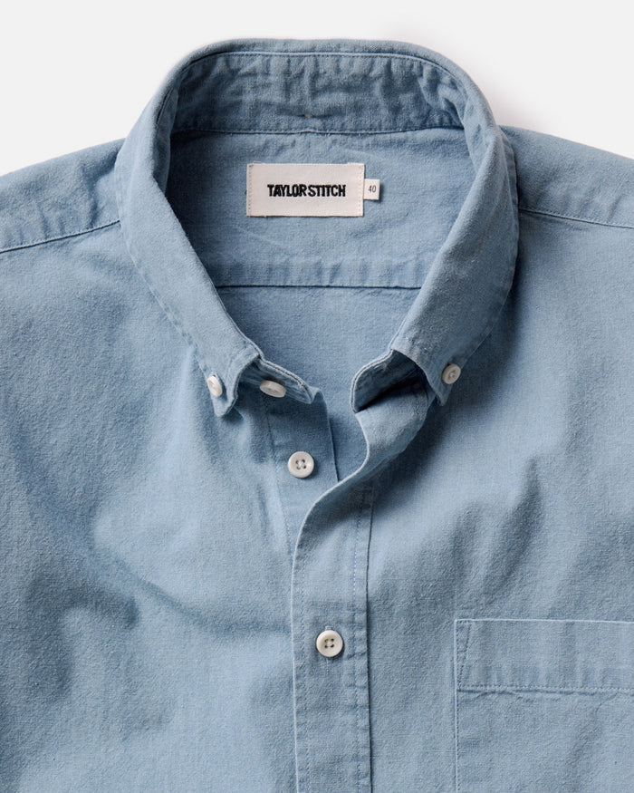 material shot of the back of the collar on The Jack in Washed Indigo Oxford