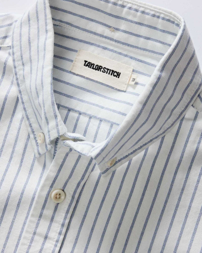 material shot of the collar on The Jack in White Stripe Oxford