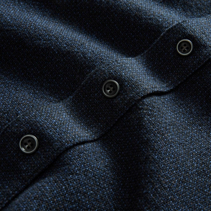 material shot of the buttons on The Ledge Shirt in Dark Navy Linen Tweed