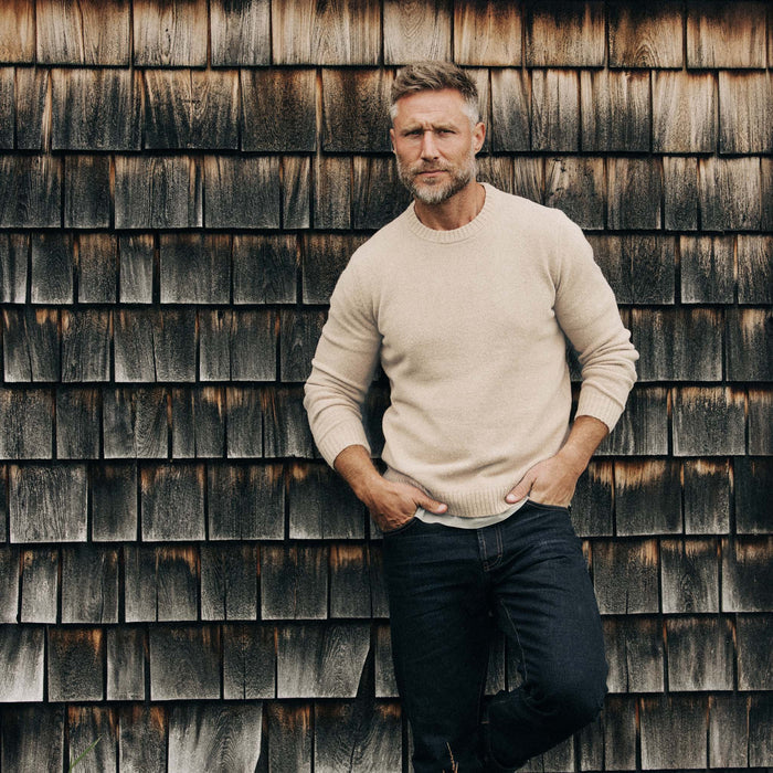 fit model in The Lodge Sweater in Oat