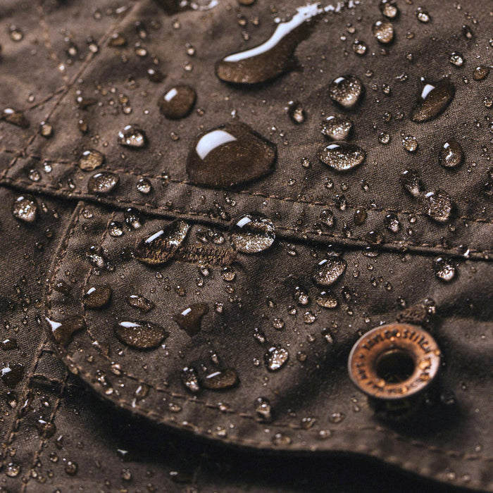 Material shot.