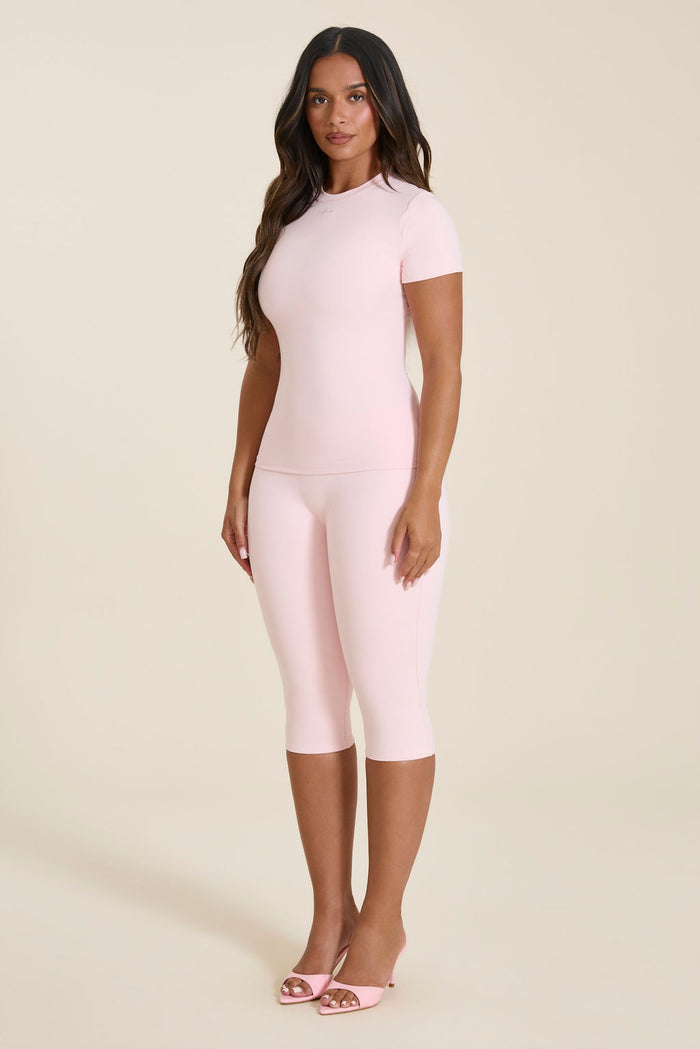 The Maryam Capri Leggings in Baby Pink