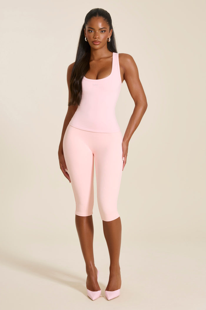 The Maryam Capri Leggings in Baby Pink