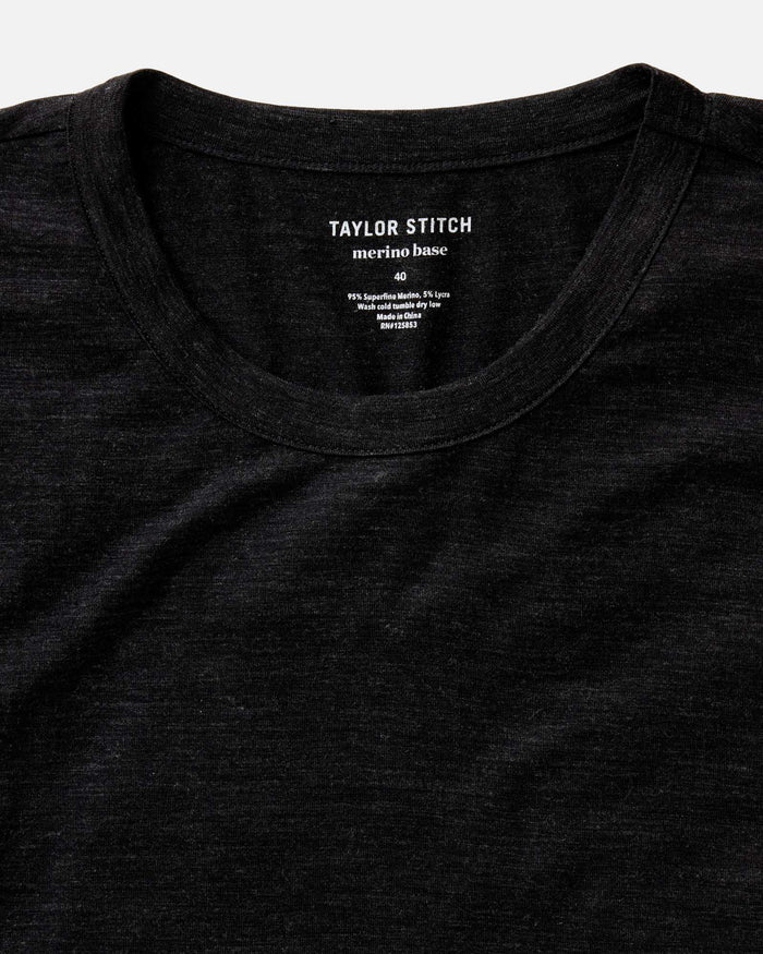 material shot of the collr on The Merino Long Sleeve Tee in Heather Black