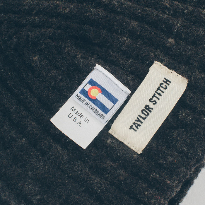 The Merino Wool Beanie in Charcoal