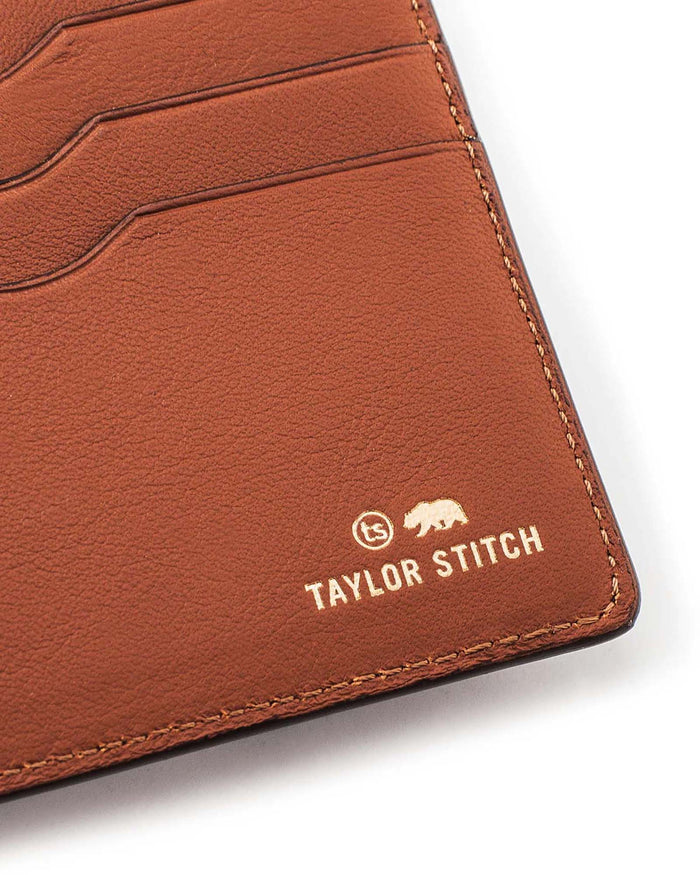 The Minimalist Billfold Wallet in Navy