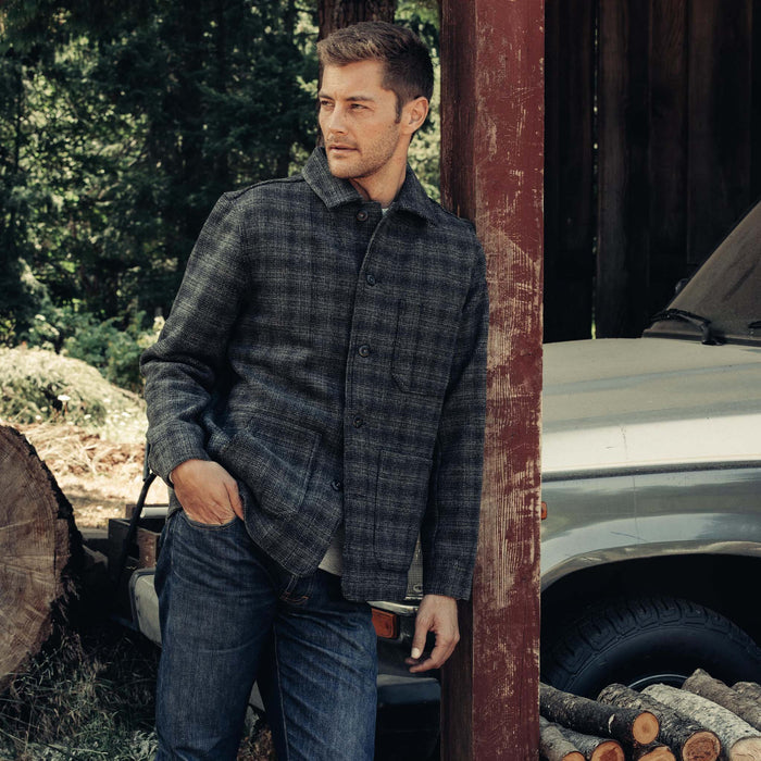 fit model wearing The Ojai Jacket in Ash Plaid Wool