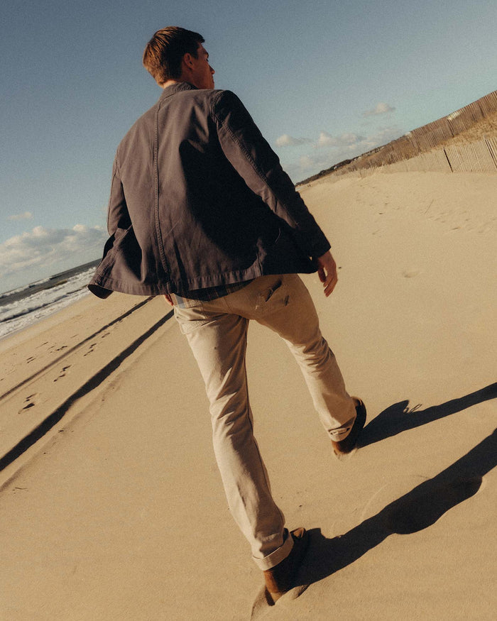 fit model showing the front of The Ojai Jacket in Organic Charcoal Foundation Twill