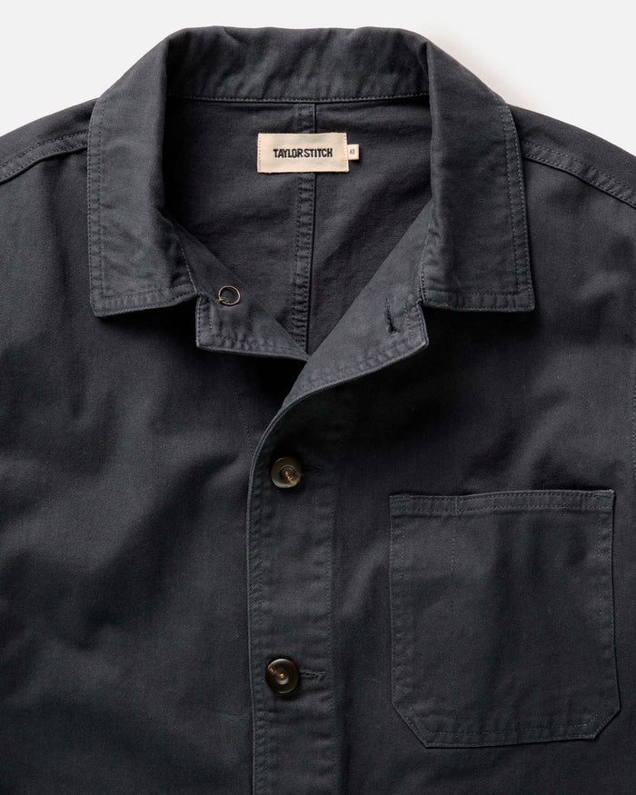 fit model sitting in The Ojai Jacket in Organic Navy Foundation Twill
