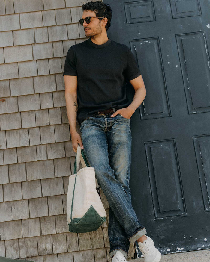 fit model showing off the waffle detail on The Organic Cotton Short Sleeve Crew in Dark Navy Waffle