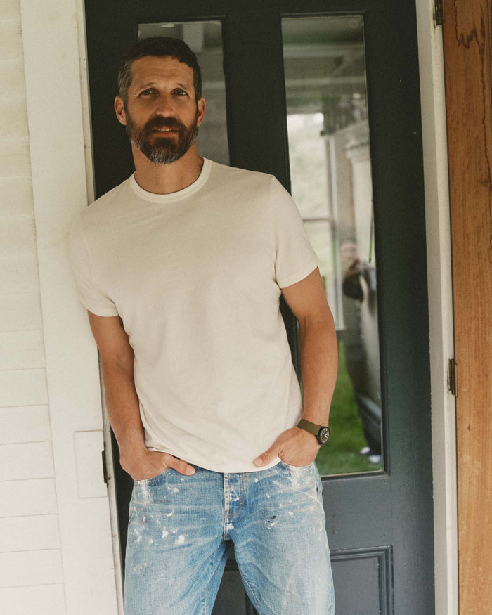 fit model showing off collar on The Organic Cotton Tee in Vintage White