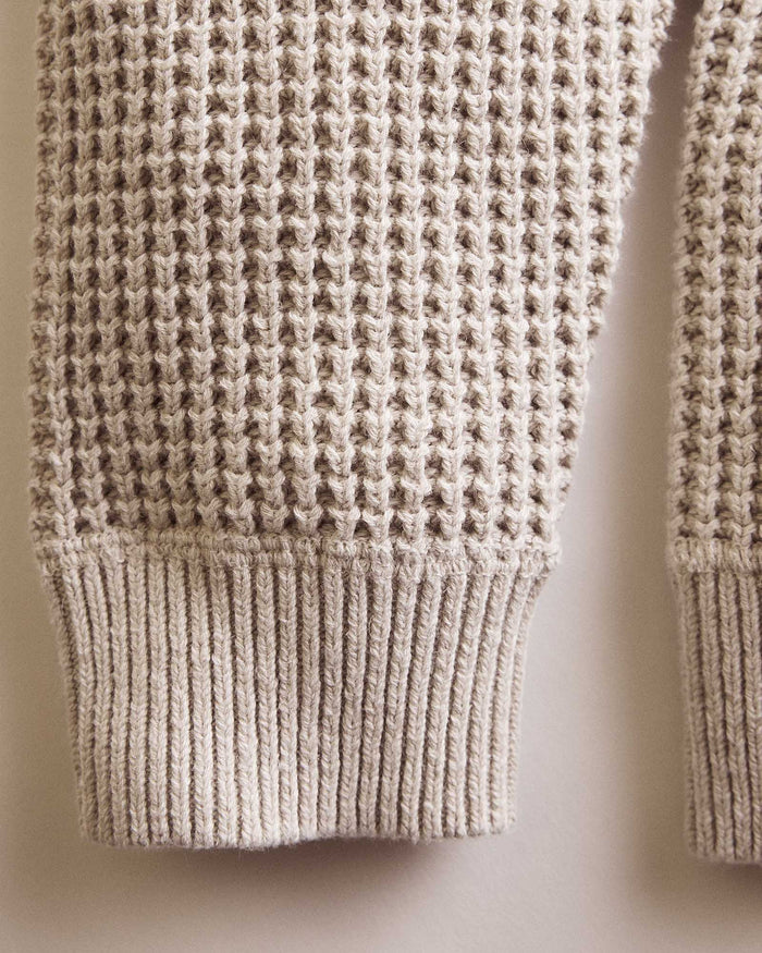 aterial shot of the cuff on The Ranger Sweater in Heather Fog Linen Waffle