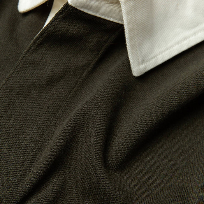 material shot of collar