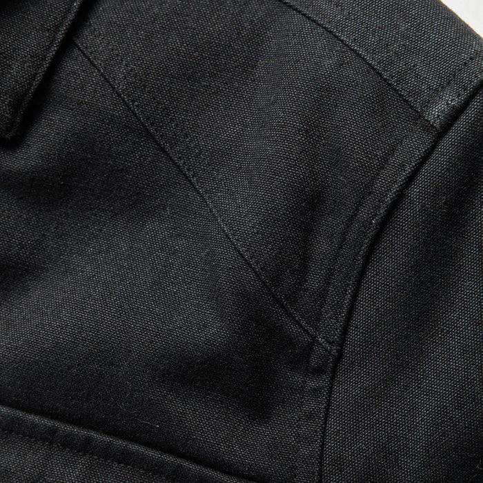 material shot of shoulder