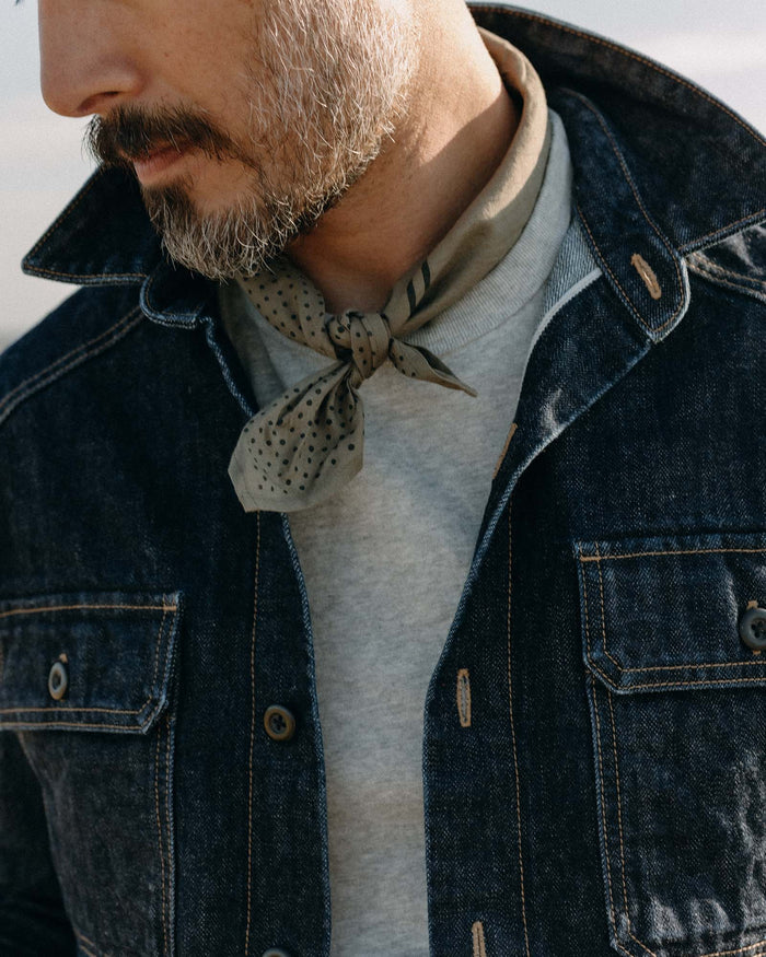 fit model showing off the collar on The Shop Shirt in Rinsed Indigo Selvedge