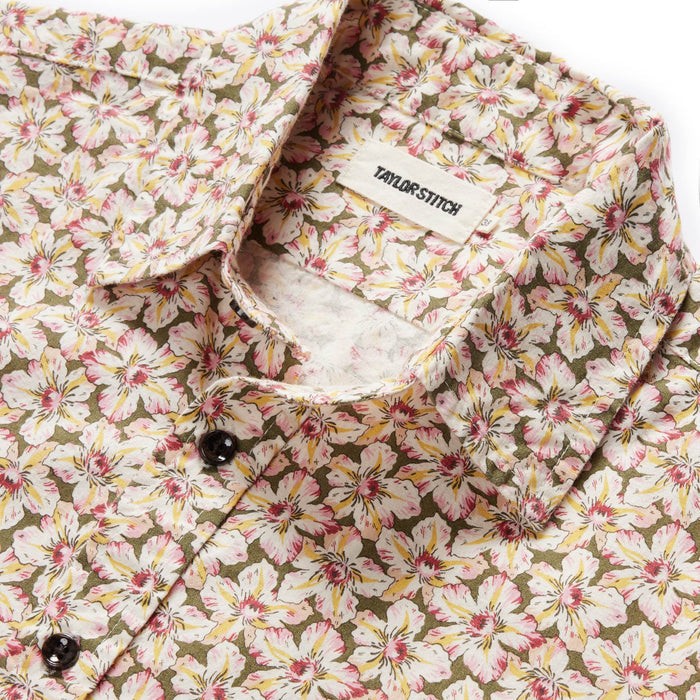 material shot of the collar on The Short Sleeve California in Coastal Flora