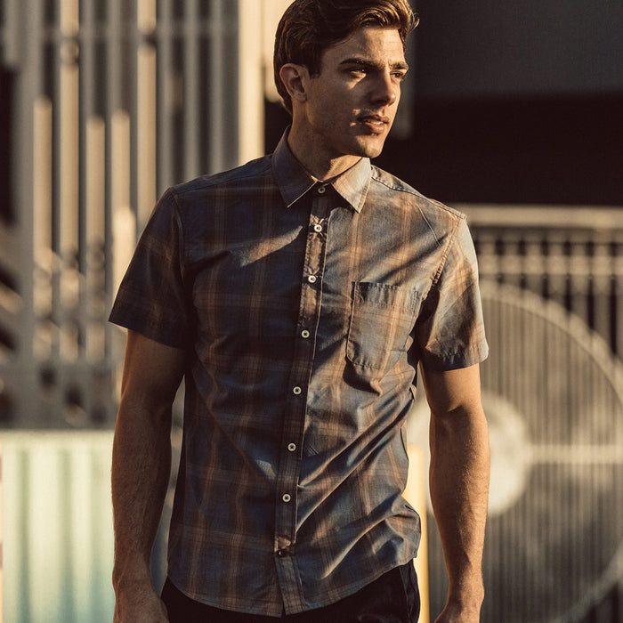 Fit model in The Short Sleeve California in Melange Plaid.
