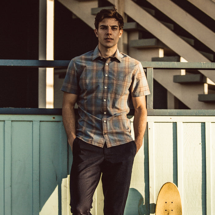 Fit model in The Short Sleeve California in Melange Plaid.