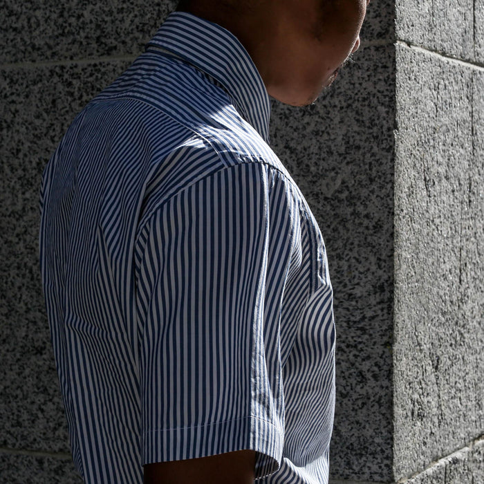 The fit model turning a corner