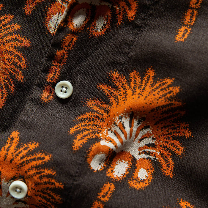 The Short Sleeve Hawthorne in Mirage Palm