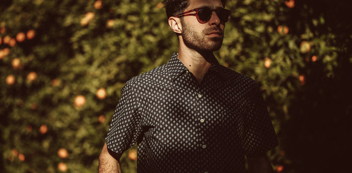 The Short Sleeve Hawthorne Shirt in Navy Floral  workshop header [tl]