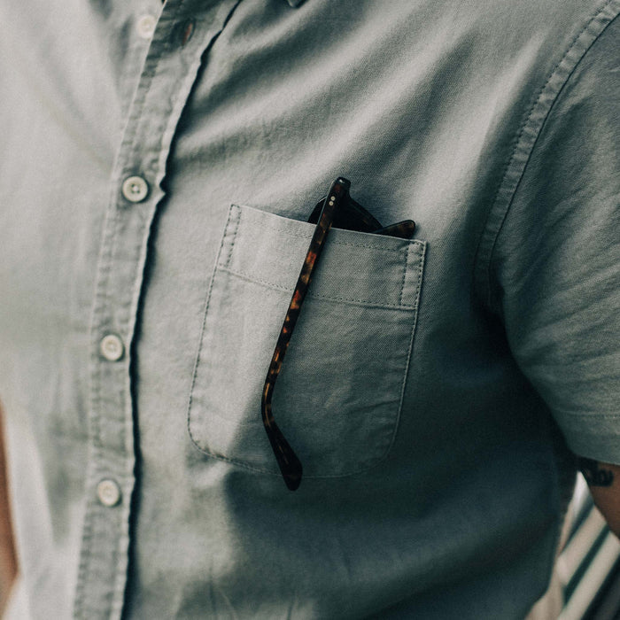 our fit model wearing The Short Sleeve Jack in Dusk Oxford