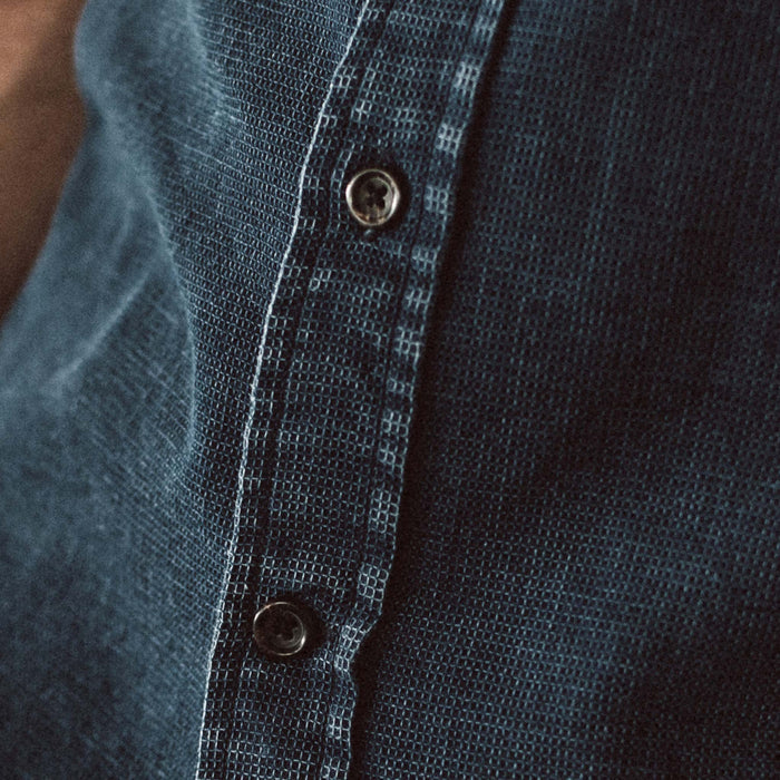 Our fit model wearing The Short Sleeve Jack in Mini Indigo Waffle.