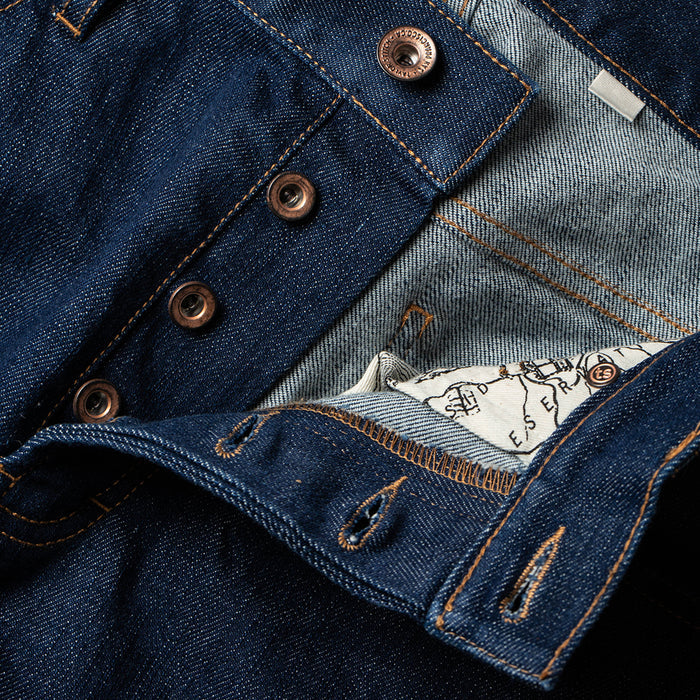 Material shot.