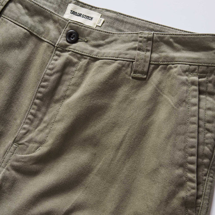 material shot of the waistband on The Tommie Pant in Fatigue Olive