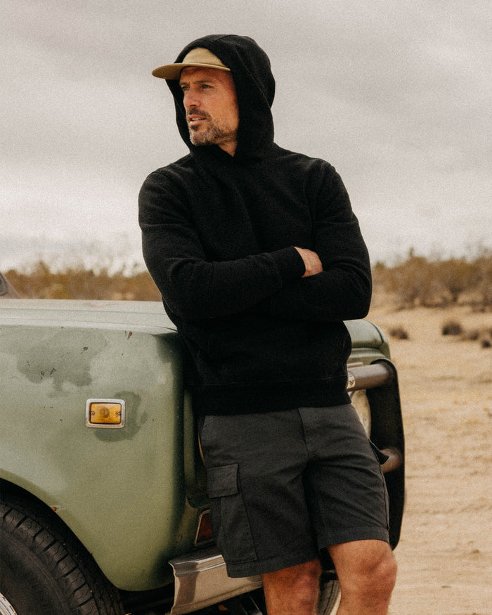 fit model posing in The Tommie Short in Faded Black Broken Twill