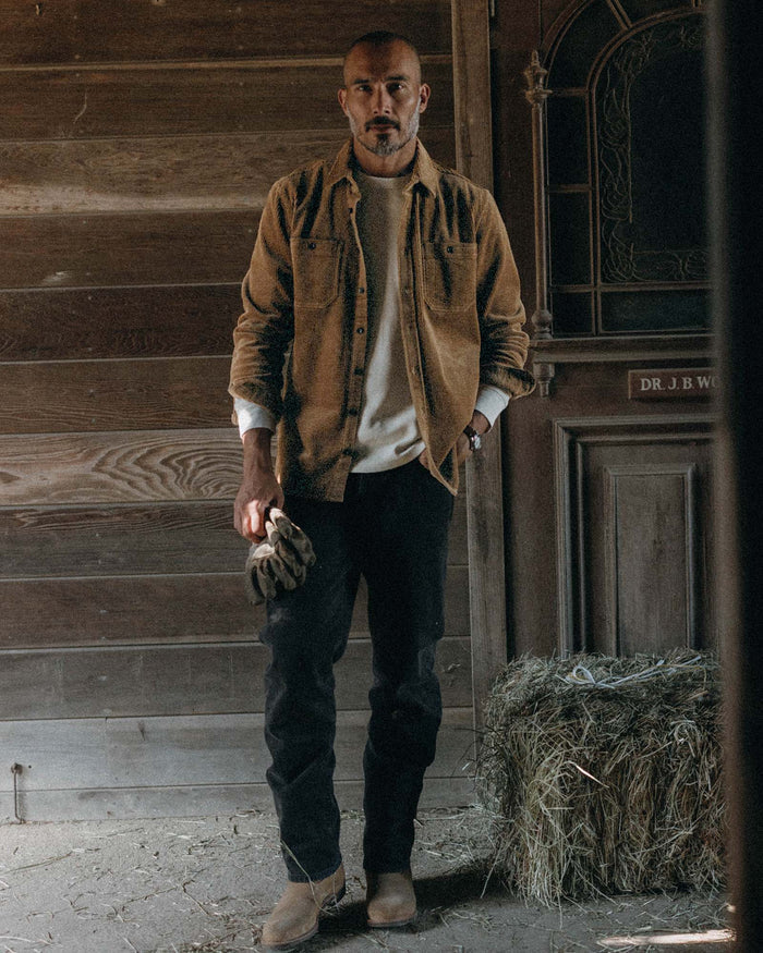 fit model posing in The Utility Shirt in Bourbon Corduroy