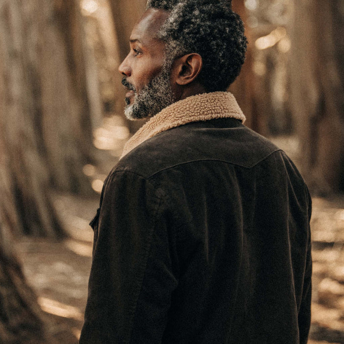 fit model showing the back of The Western Shirt Jacket in Soil Corduroy