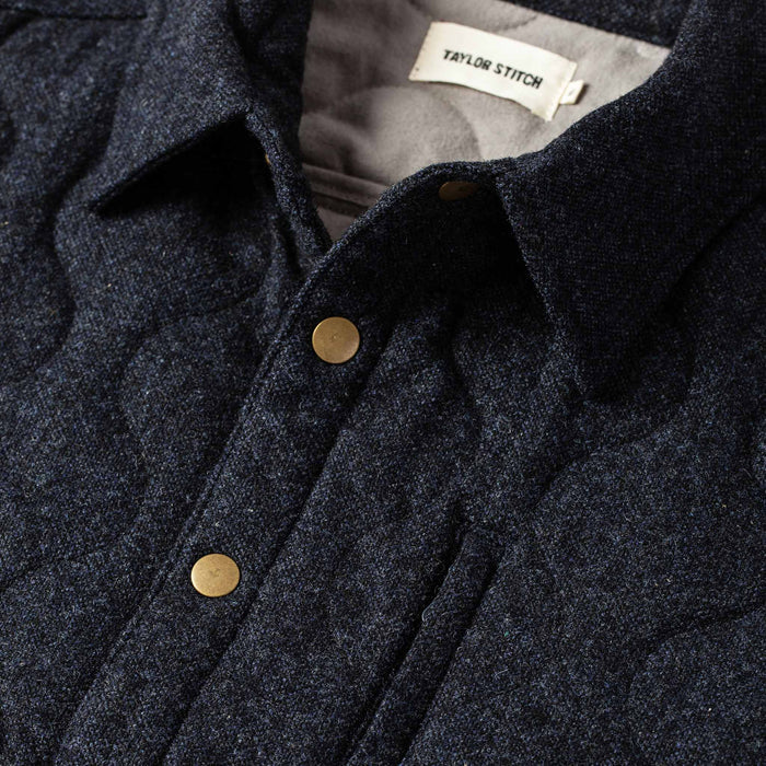 material shot of collar