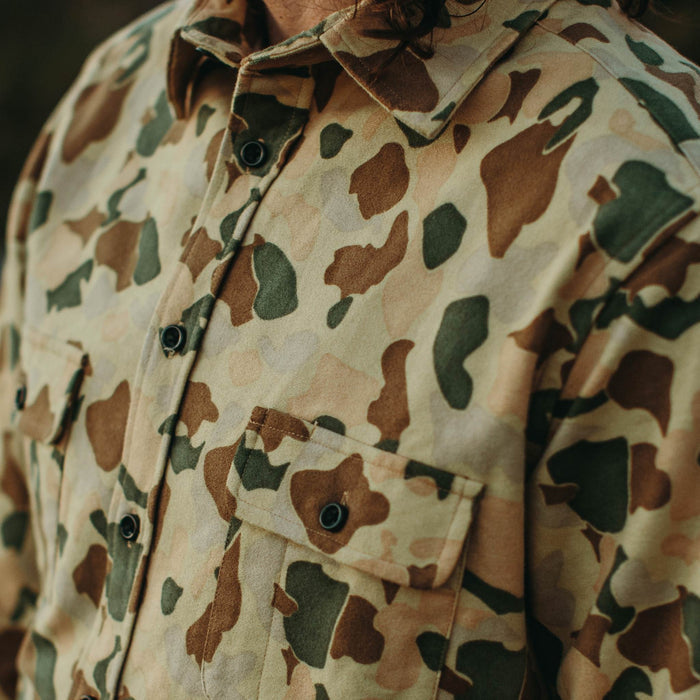 A close up of our fit model wearing the Yosemite in Camo