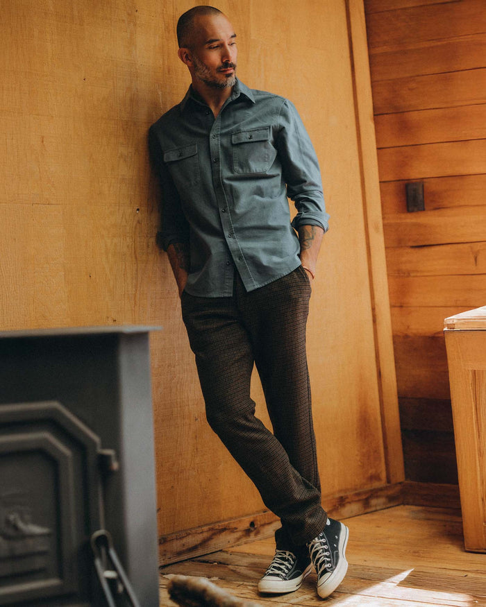 fit model showing off cuffs on The Yosemite Shirt in Slate