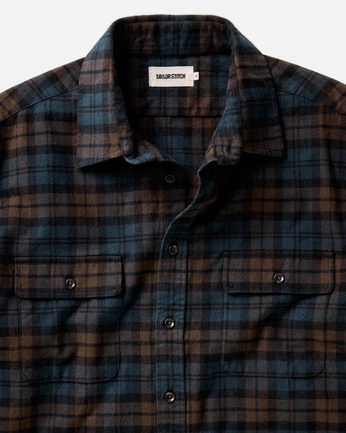 material shot of the collar on The Yosemite Shirt in Wetlands Plaid