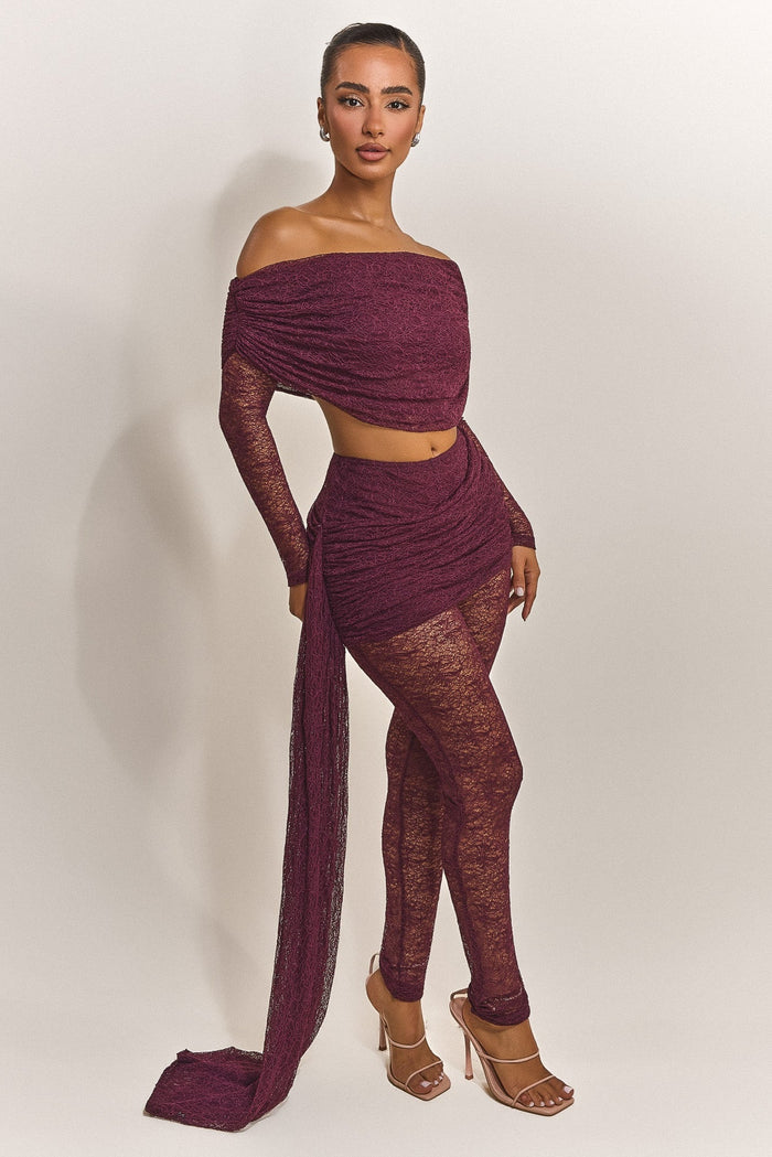 The Zola Set in Wine